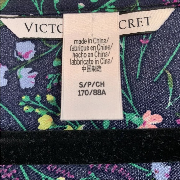 Victoria’s Secret Romper - Picture 4 of 15